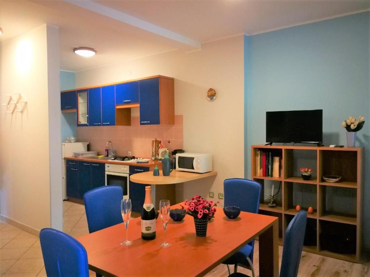 Apartments Bilic With Garden & Swimming Pool - 50M From The Beach Пьешчана-Увала Экстерьер фото